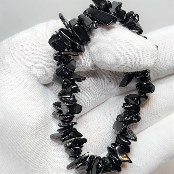 Shungite Stretch Bracelet 5-8mm chip natural stone includes felt pouch-CB03 - Picture 6 of 9
